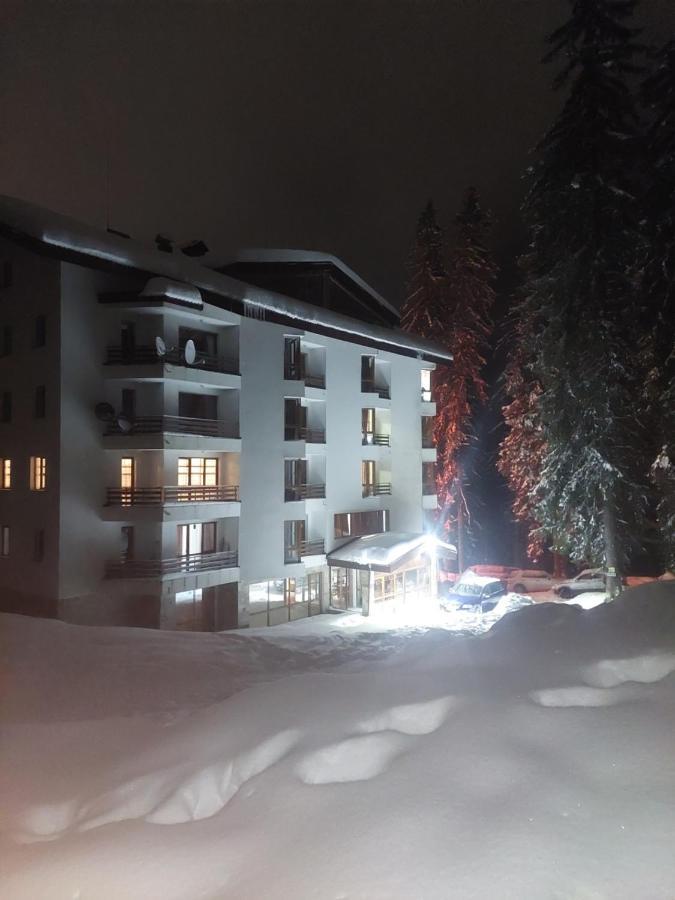 Ski & Holiday Apartments In Pamporovo Exterior foto